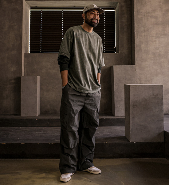 아이기나 pigment a long-sleeved t-shirt