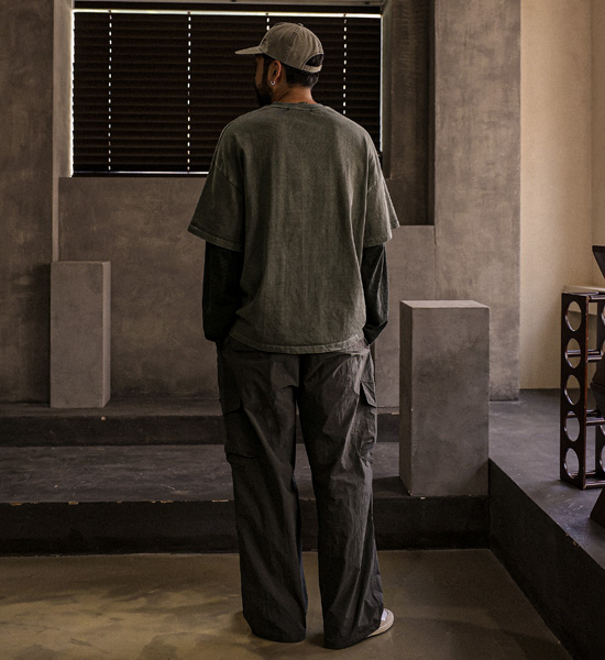 아이기나 pigment a long-sleeved t-shirt