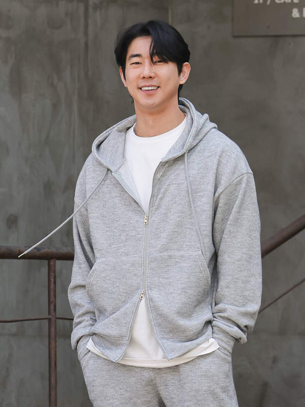 (XL-6XL)<BR>키콩 Knitwear hooded zip-up+퐁치 Knit Training Pants
