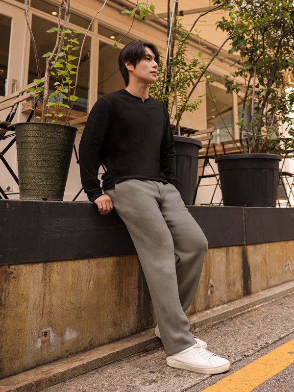 페이옹 standard fit Banding Slacks