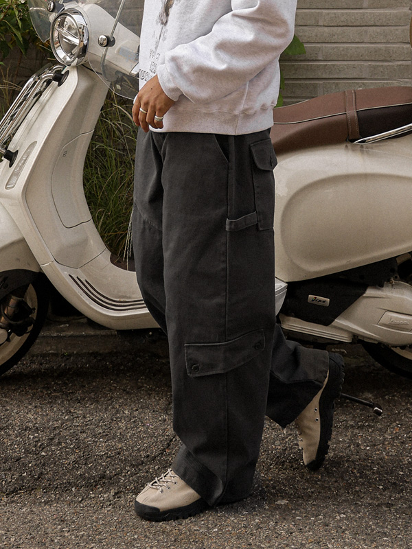 셀릭 Semi-wide fit cargo-banding pants