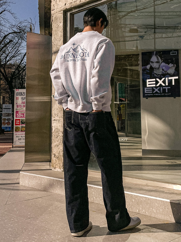 (XL-4XL)<br>말라사 a napping sweatshirt