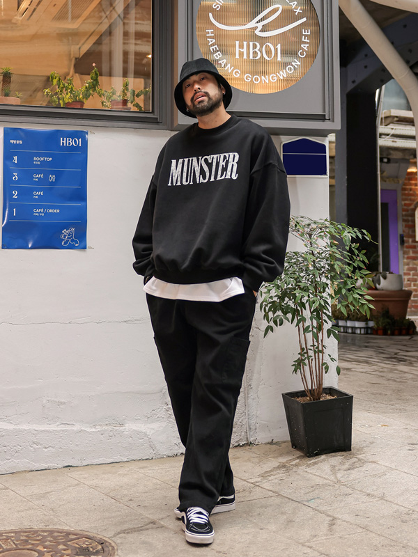 (XL~6XL)<br>치티나 a napping sweatshirt