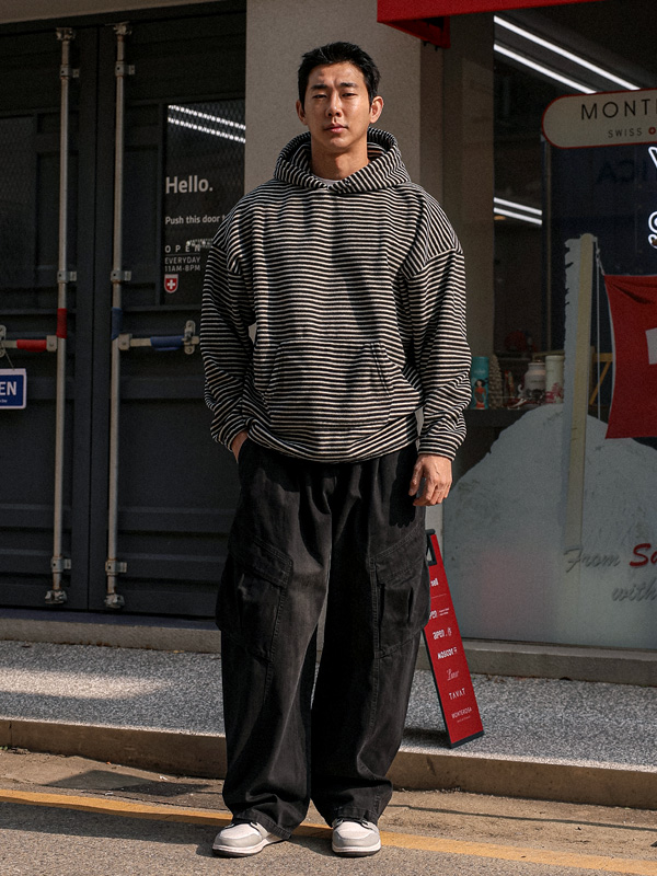 마르키야 stripe Hoodie