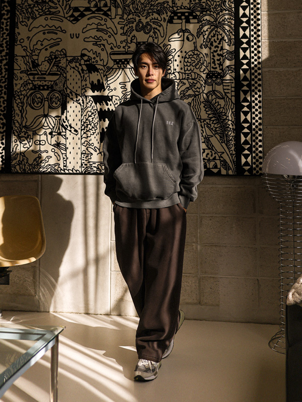 빠따니 pigment a fleece hoodie