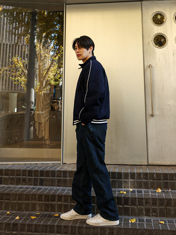 데크라나 바시티점퍼