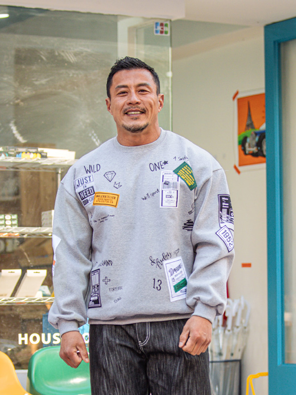 (XL-6XL)<br>피기그 패치나염 man-to-man T