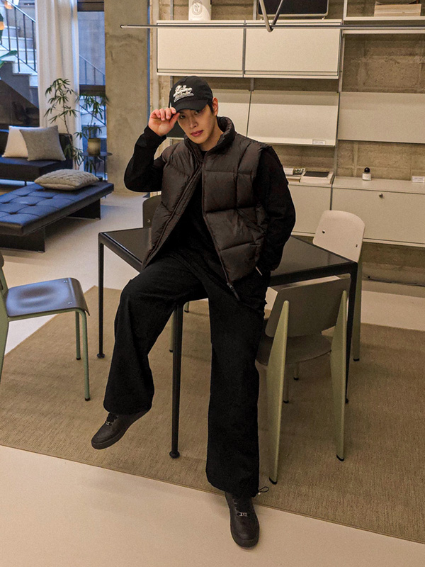 카스타리 Goose down Padded vest