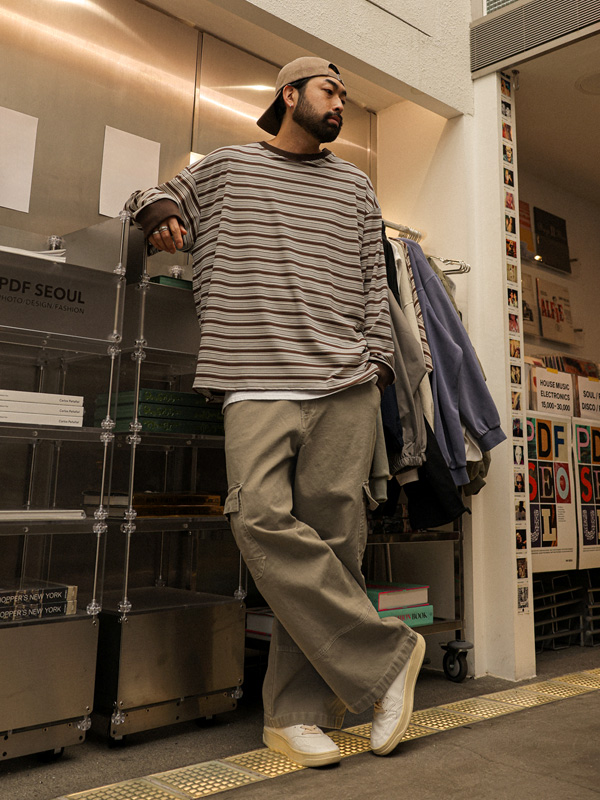 미디크 Semi-wide fit pigment cargo-banding pants