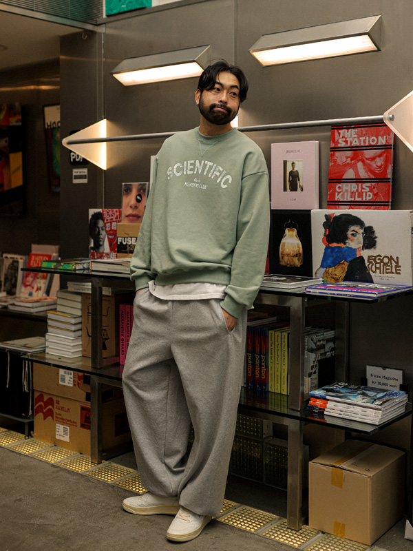 (L-5XL)<br>바스토뉴 man-to-man T