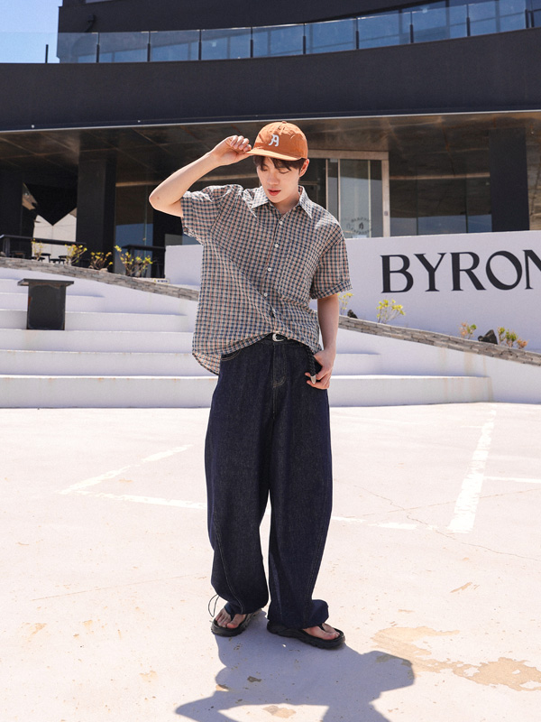 바브런트 커브드 denim pants