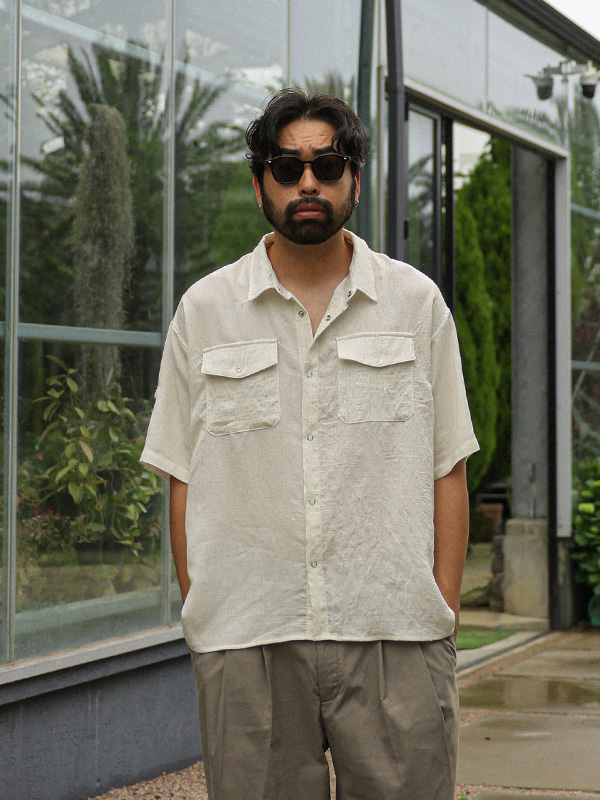 카시야스 Linen short-sleeved shirt