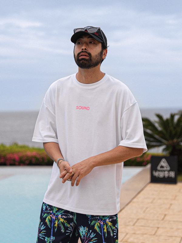반다이크 Short T shirts