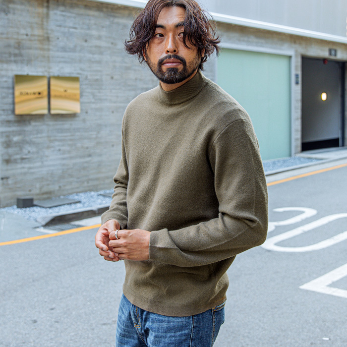 (L-5XL)<br>키프로스 Soft half-turtleneck knit