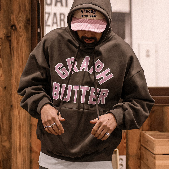 사르칸 a fleece hoodie