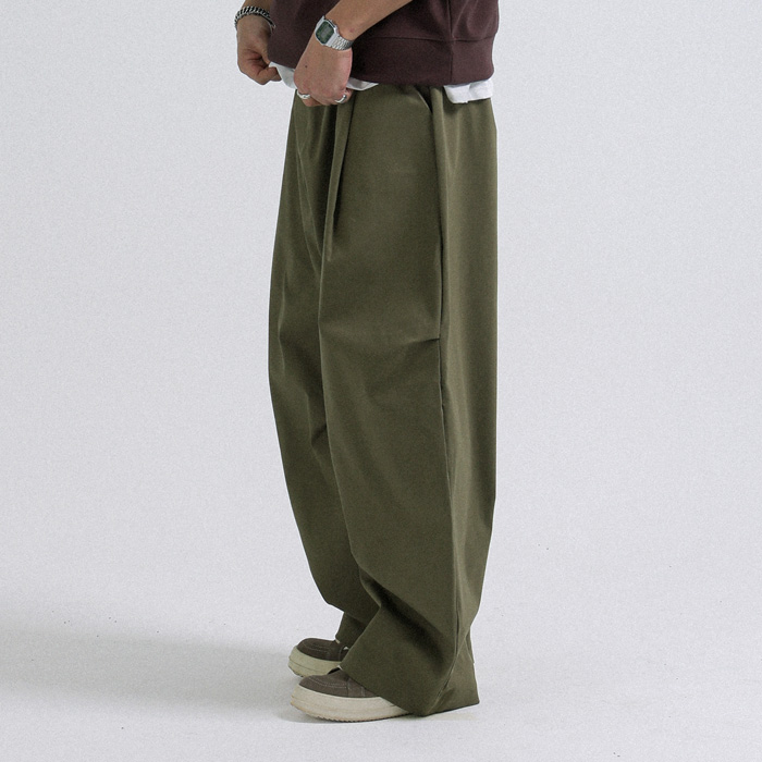 마스쿠타 wide fit Balloon banding pants