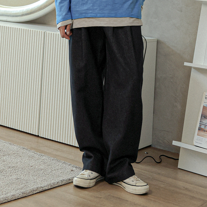 론네비 Non-faded Back banding denim pants